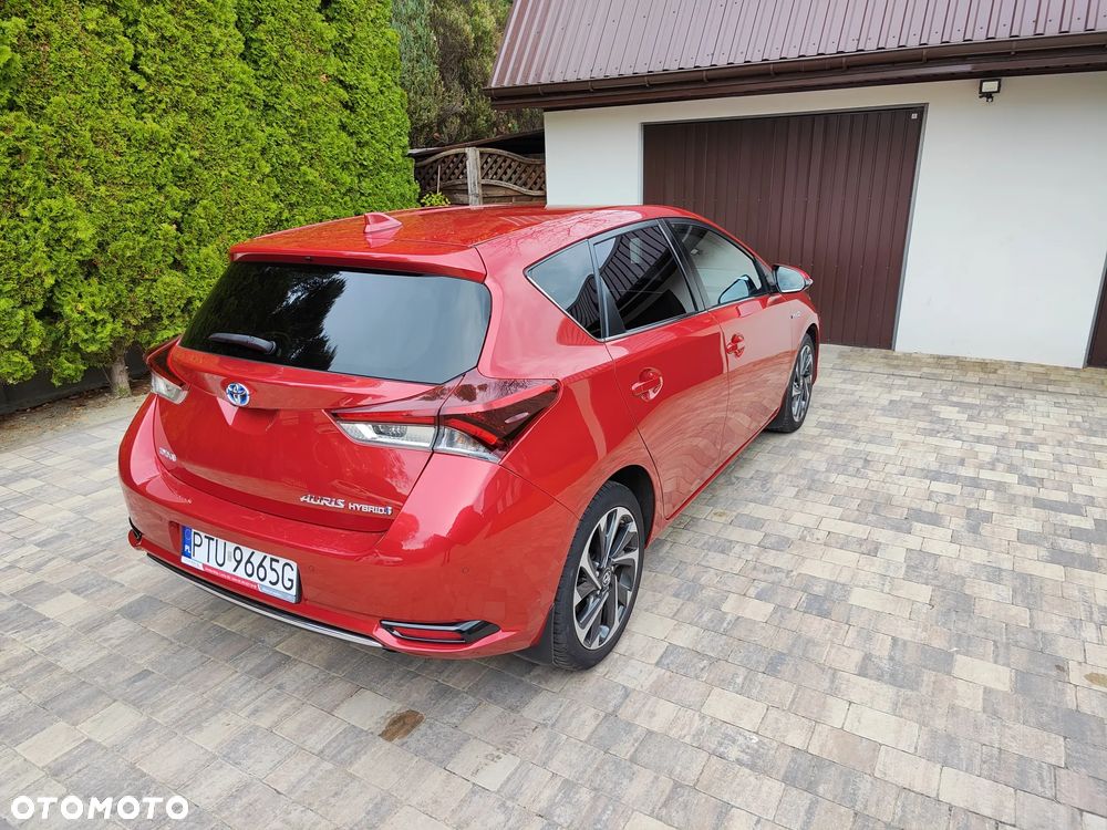 Toyota Auris Hybrid 135 Comfort - 14
