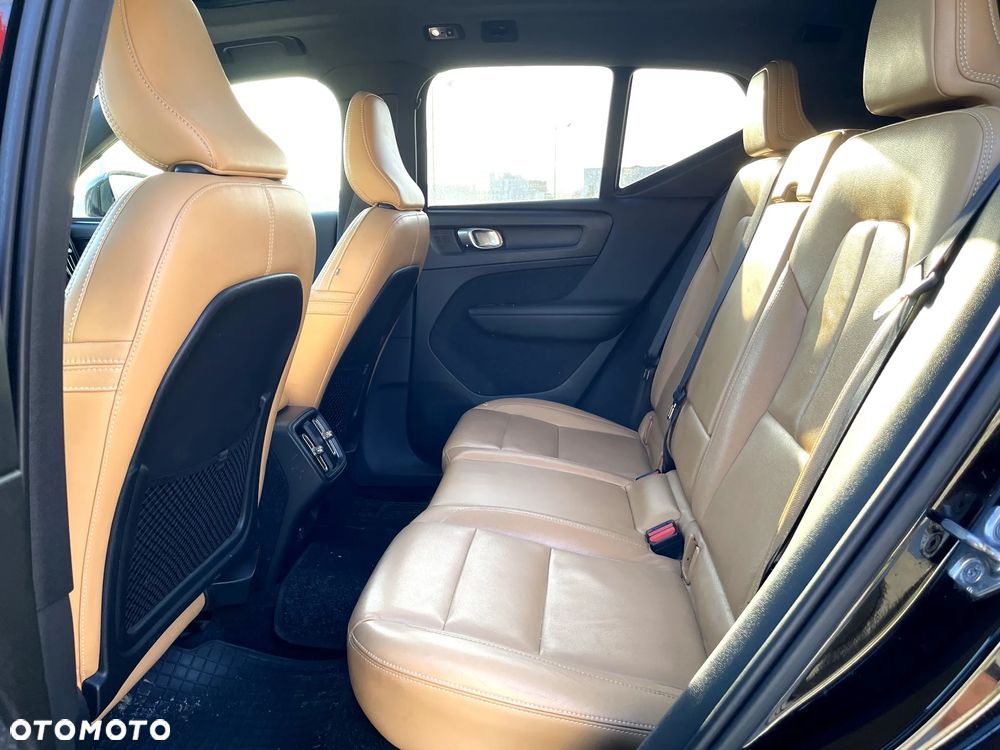 Volvo XC 40 T5 AWD Inscription - 19