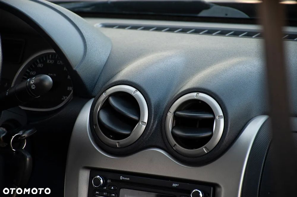 Dacia Duster 1.6 Ambiance - 8