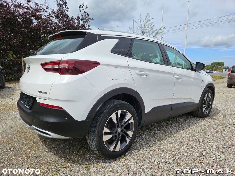 Opel Grandland X - 11