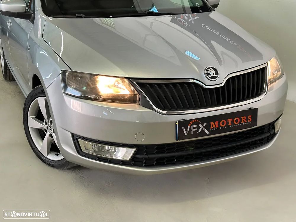 Skoda Rapid Spaceback 1.6 TDi Elegance - 34