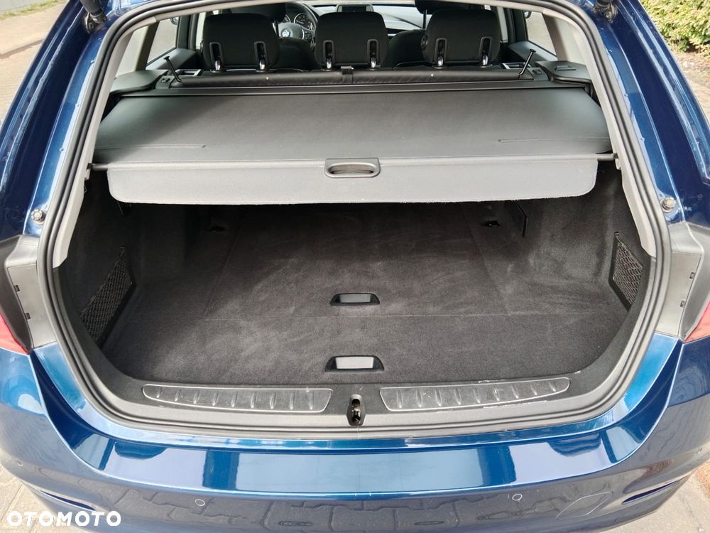 BMW Seria 3 - 29