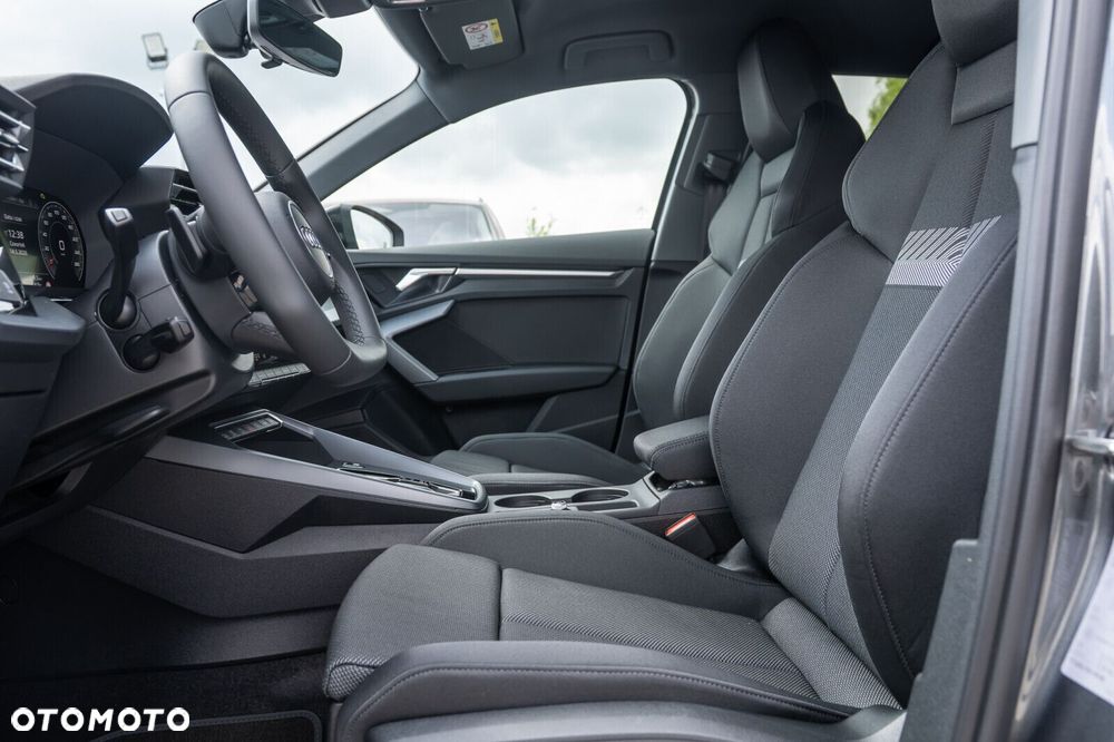 Audi A3 Sportback - 15