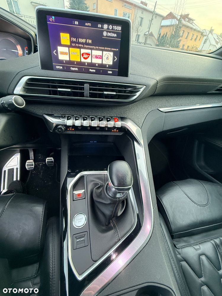 Peugeot 5008 BlueHDi 150 Allure - 18