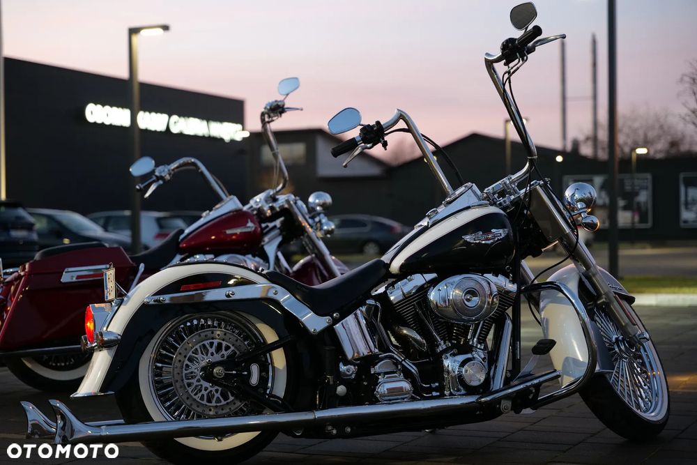 Harley-Davidson Softail Deluxe - 10