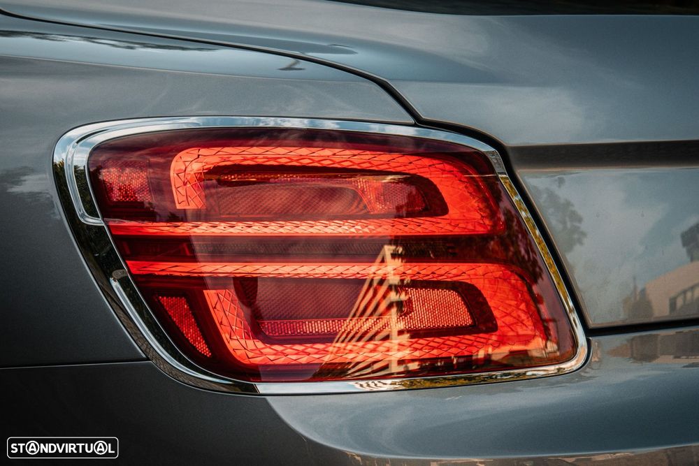 Bentley Flying Spur W12 - 25