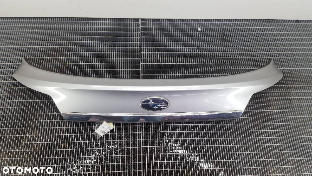 BLENDA KLAPY TYLNEJ TYŁ ZNACZEK LISTWA SUBARU OUTBACK IV BR 2010 - 1