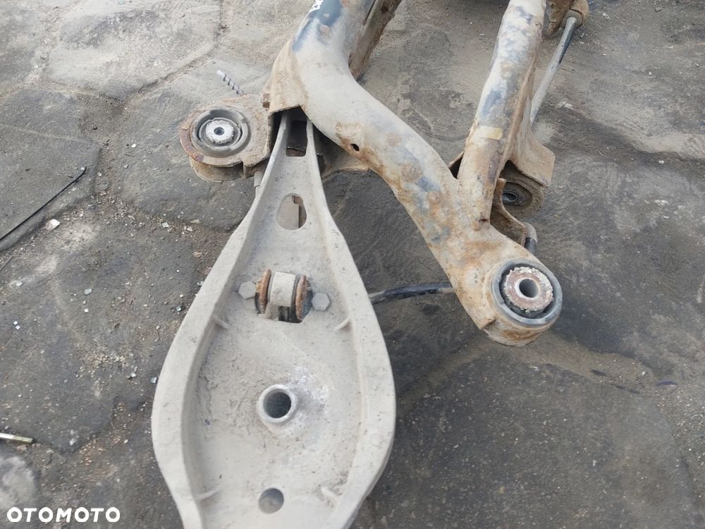 Belka zawieszenia BMW E46 Lift sedan sanki mocowanie dyfra wachacz prawy lewy tył tylny - 2