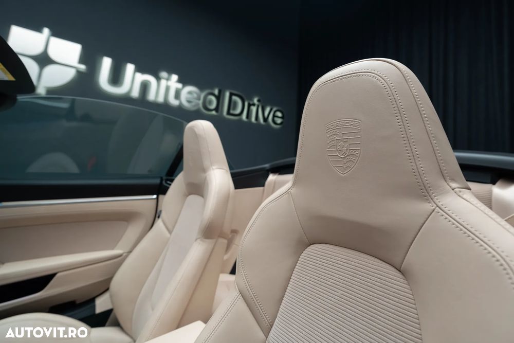 Porsche 911 Turbo PDK - 17