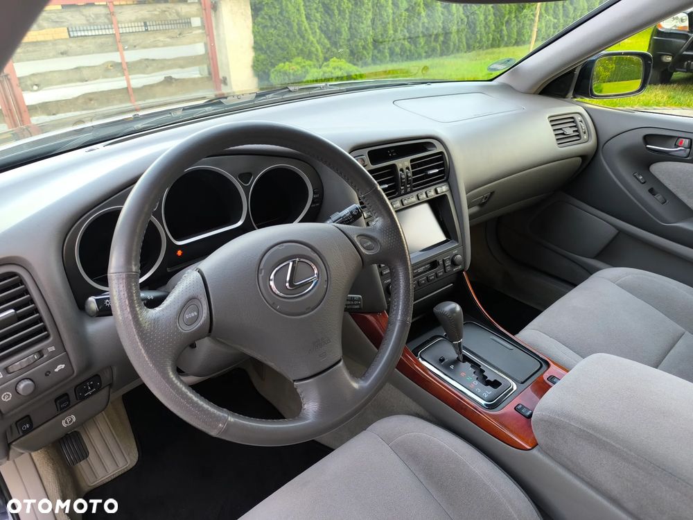 Lexus GS 300 - 15