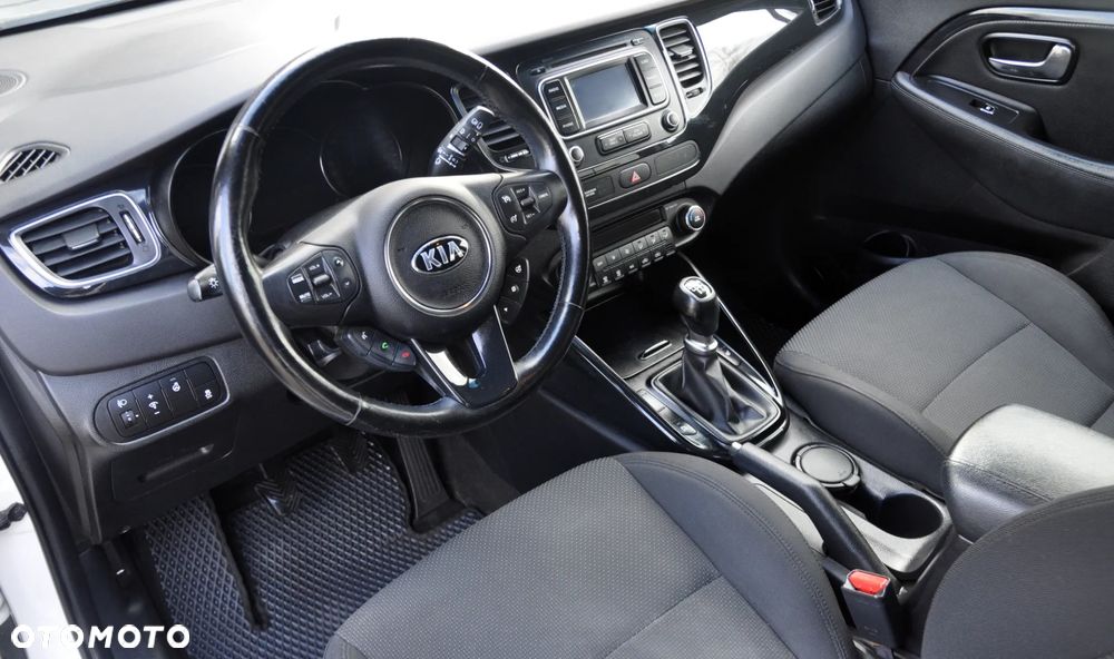 Kia Carens 1.7 CRDi XL - 5