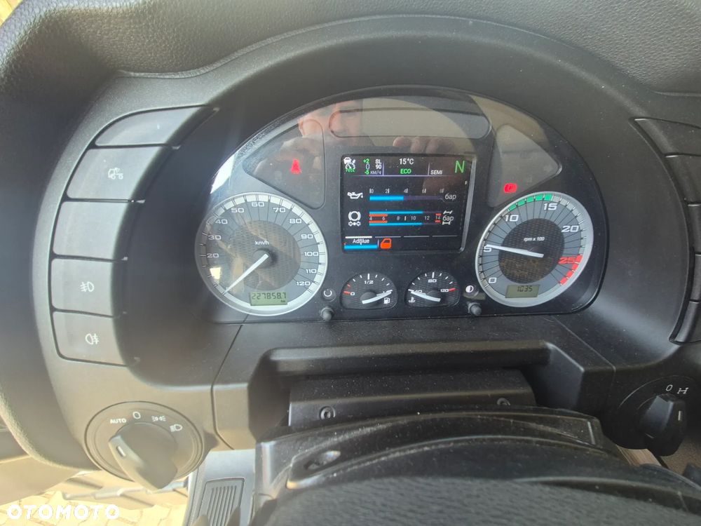 Iveco S-WAY 490 low deck MEGA / pierwszy właściciel / bezwypadkowy - 16