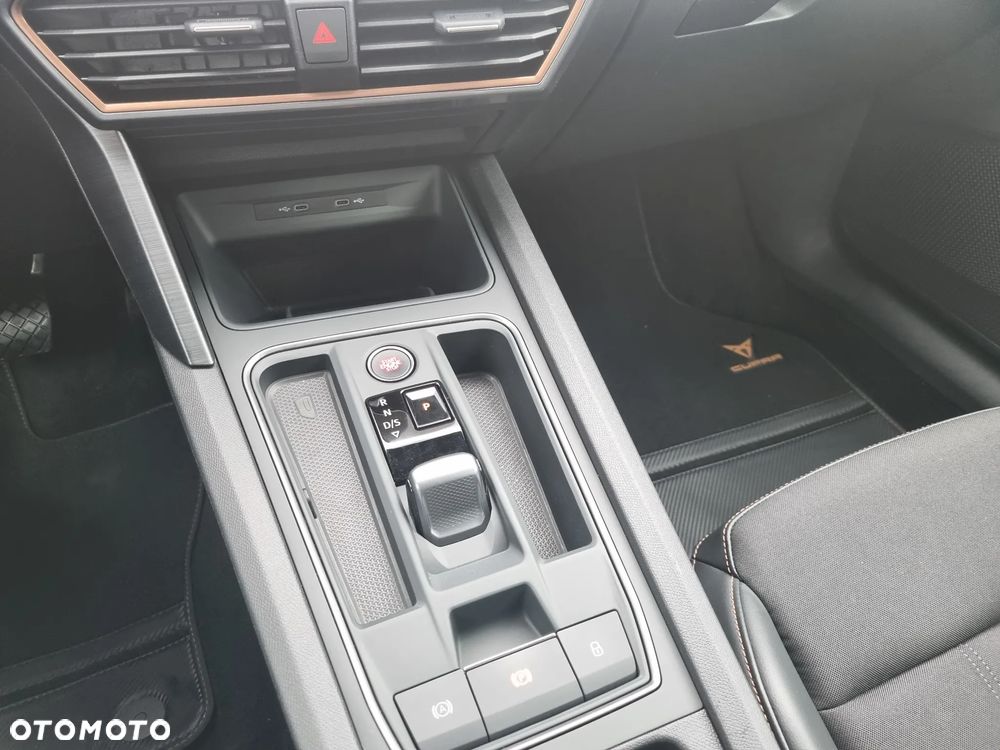 Cupra Formentor - 33