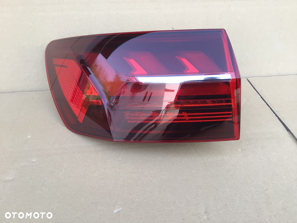 Lampa tylna lewa Audi A4 B9 8W9 Kombi lift Led