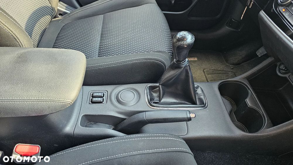 Mitsubishi Outlander 2.0 2WD Active - 19