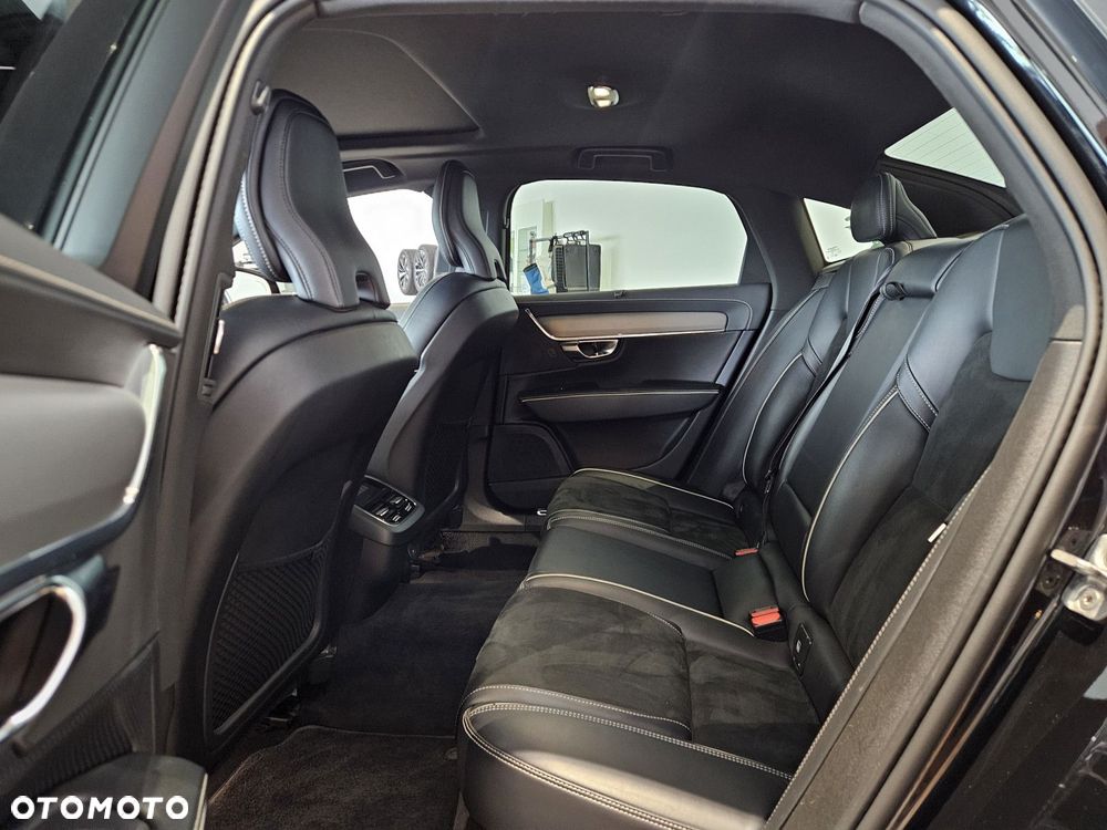 Volvo S90 - 31