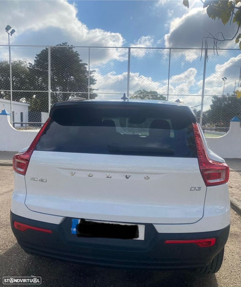 Volvo XC 40 - 9