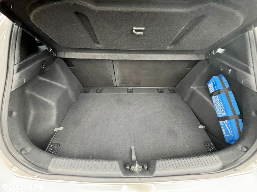 Hyundai i30 blue 1.6 CRDi YES Gold - 13