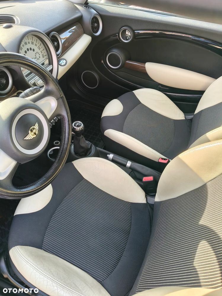 MINI Cooper Standard - 20