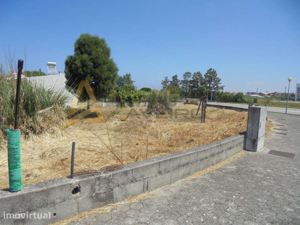 Lote de terreno para moradia isolada. - Grande imagem: 2/14
