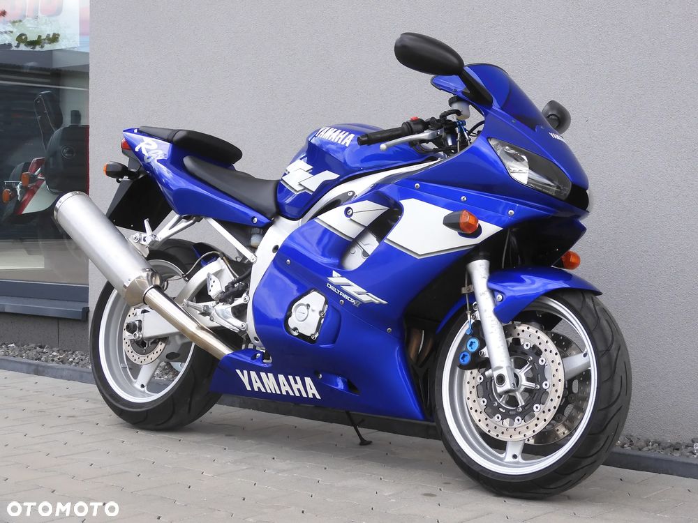 Yamaha R6 - 21