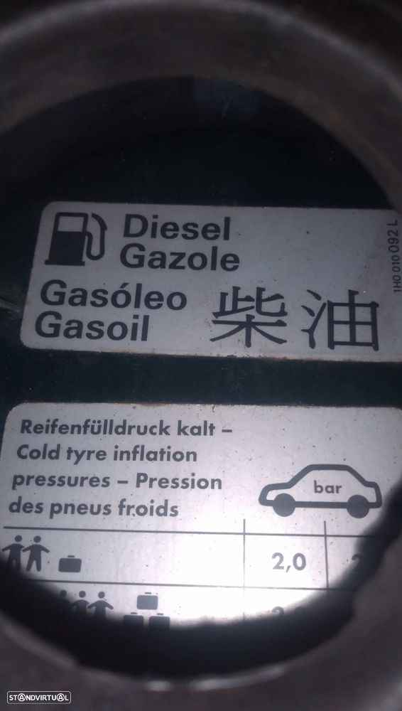 Tampa Do Combustivel Volkswagen Passat (3B2) - 6