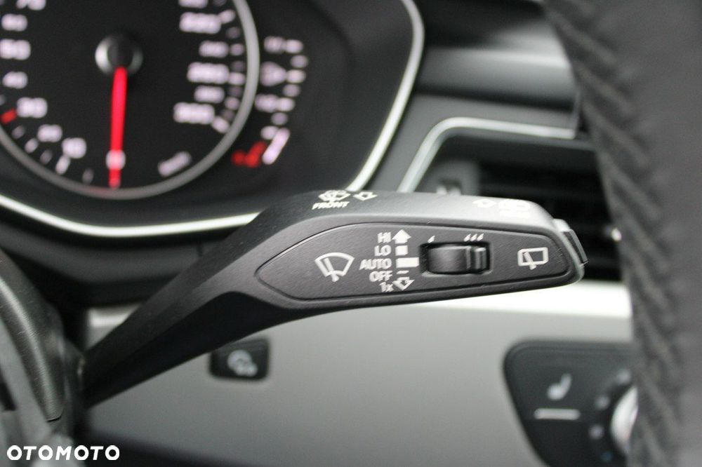 Audi A4 Avant - 27