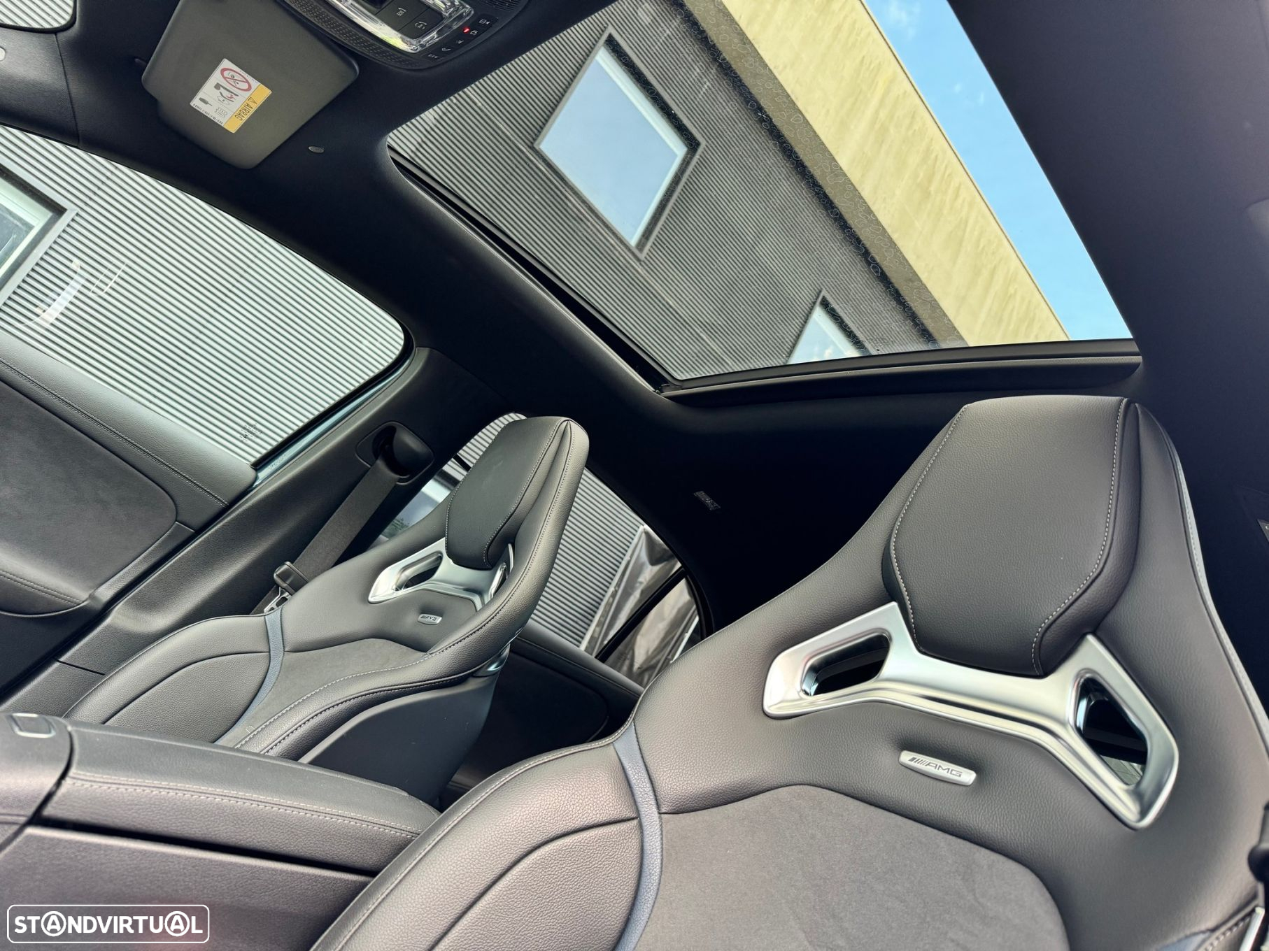 Mercedes-Benz A 35 AMG 4Matic Speedshift DCT 7G Edition 1 - 23