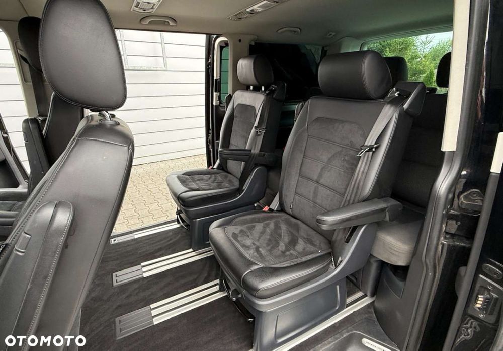 Volkswagen Multivan - 18