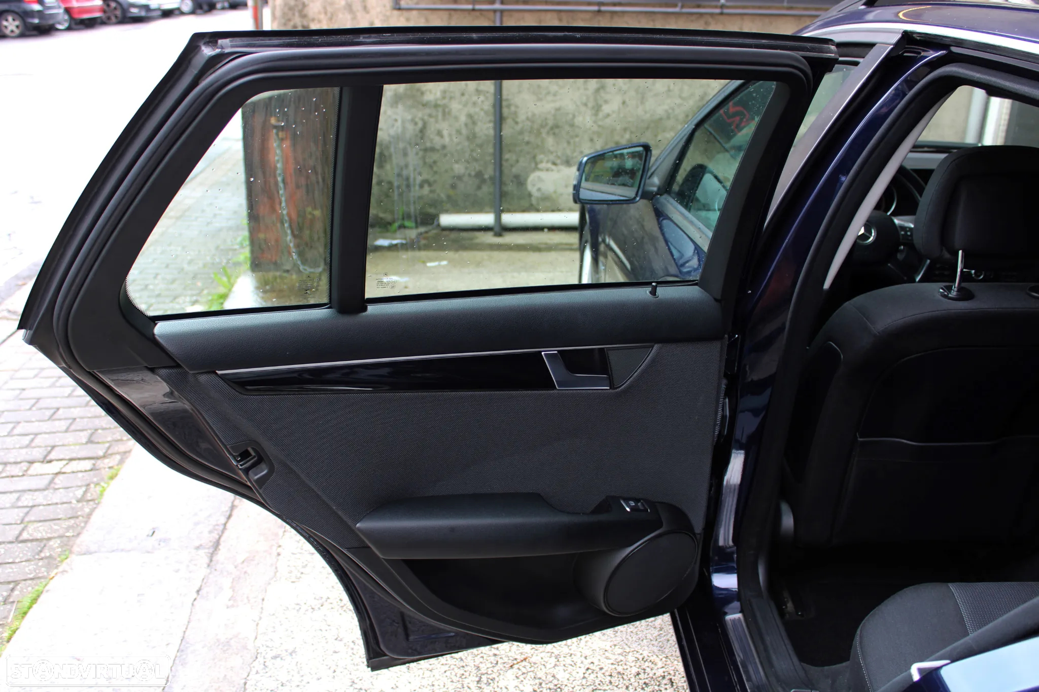 Mercedes-Benz C 200 CDi Classic BlueEfficiency - 23