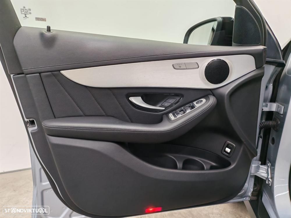 Mercedes-Benz GLC 300 de Coupé 4Matic - 13
