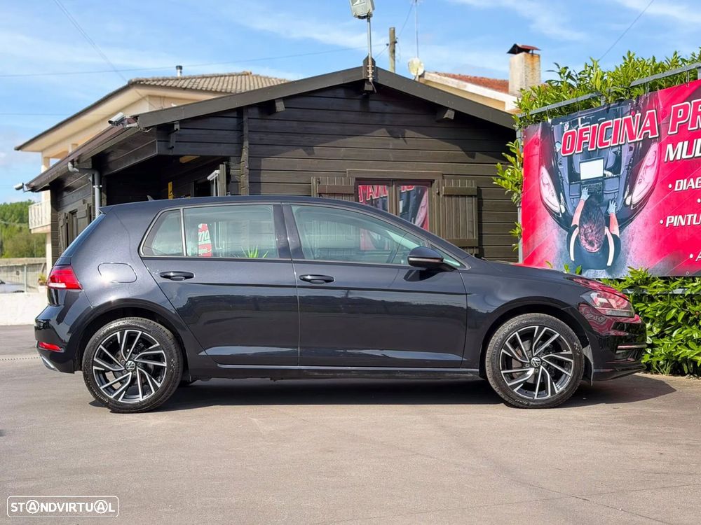 VW Golf 1.6 TDI Confortline - 10