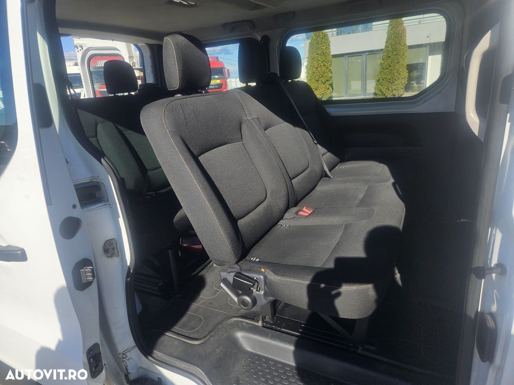 Renault Trafic Combi L1H1 8+1 Authentique - 6