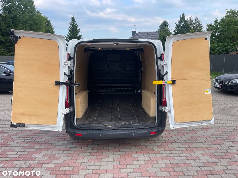 Ford Transit Custom - 24