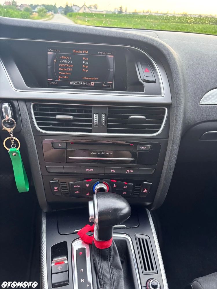 Audi A4 Avant 2.0 TDI DPF multitronic S line Sportpaket - 11