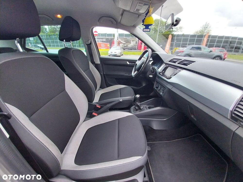 Skoda Fabia - 6