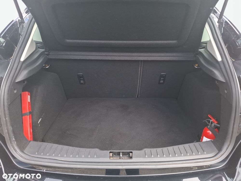Ford Focus 1.6 Trend - 21
