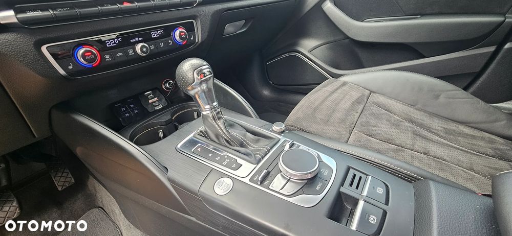 Audi A3 Sportback 2.0 TDI (clean diesel) quattro S tronic S line Sportpaket - 23
