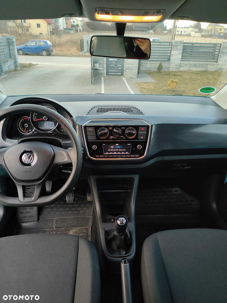 Volkswagen up! 1.0 Beats - 7