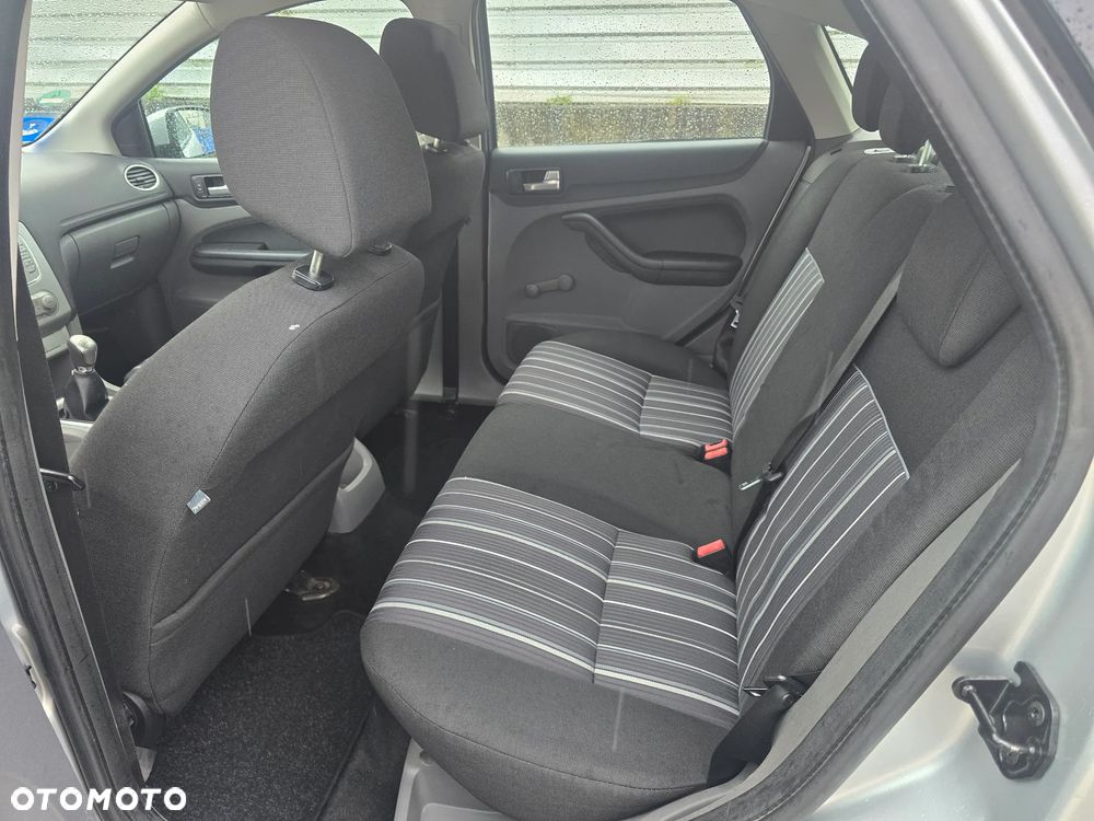 Ford Focus - 16
