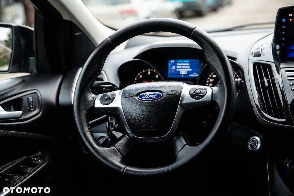 Ford Kuga 2.0 TDCi 4x4 Titanium - 31