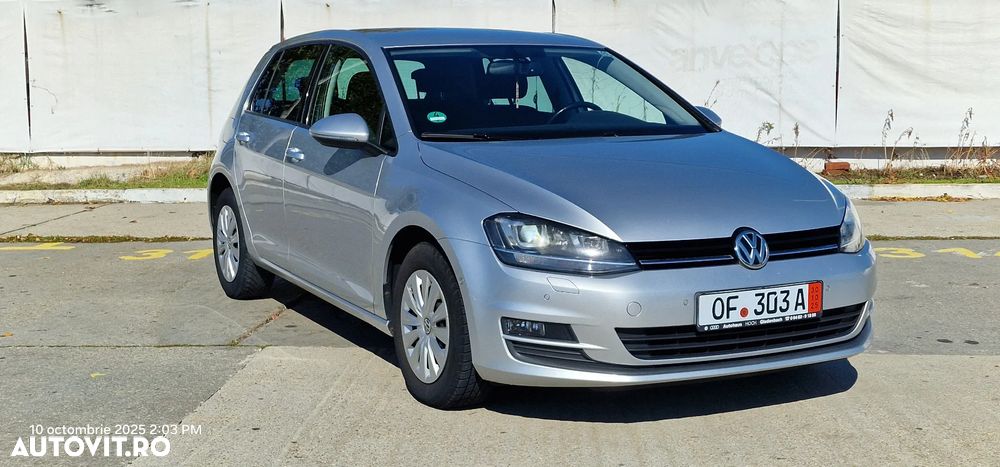Volkswagen Golf 1.6 TDI BlueMotion Technology DPF Highline - 3