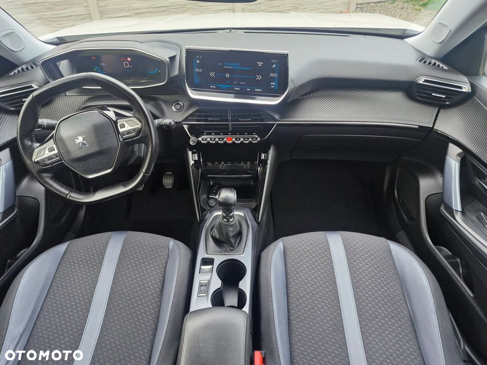 Peugeot 2008 BlueHDi 110 Allure Pack - 32