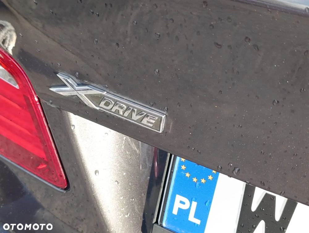 BMW Seria 5 528i xDrive Modern Line - 29