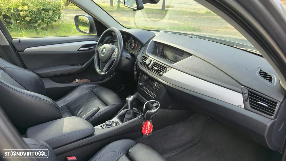 BMW X1 18 d sDrive Line Sport - 13
