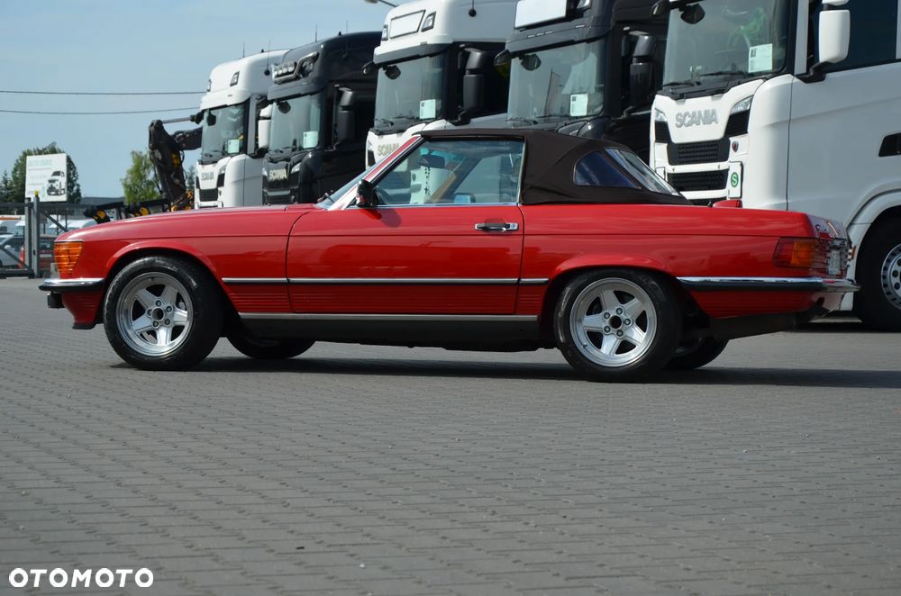 Mercedes-Benz SL - 12