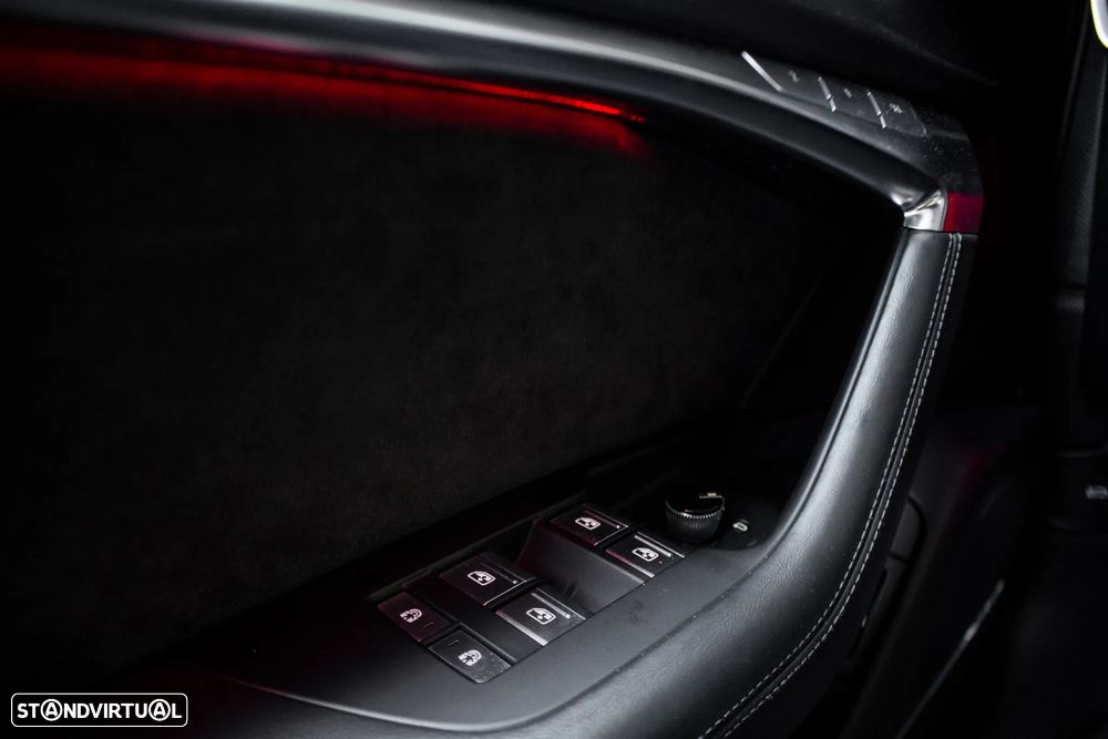 Audi RS6 Avant 4.0 TFSI quattro Tiptronic - 18