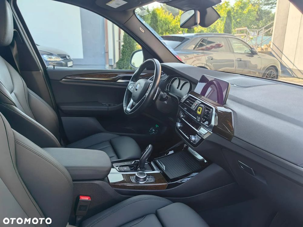 BMW X3 xDrive30i GPF Luxury Line sport - 13