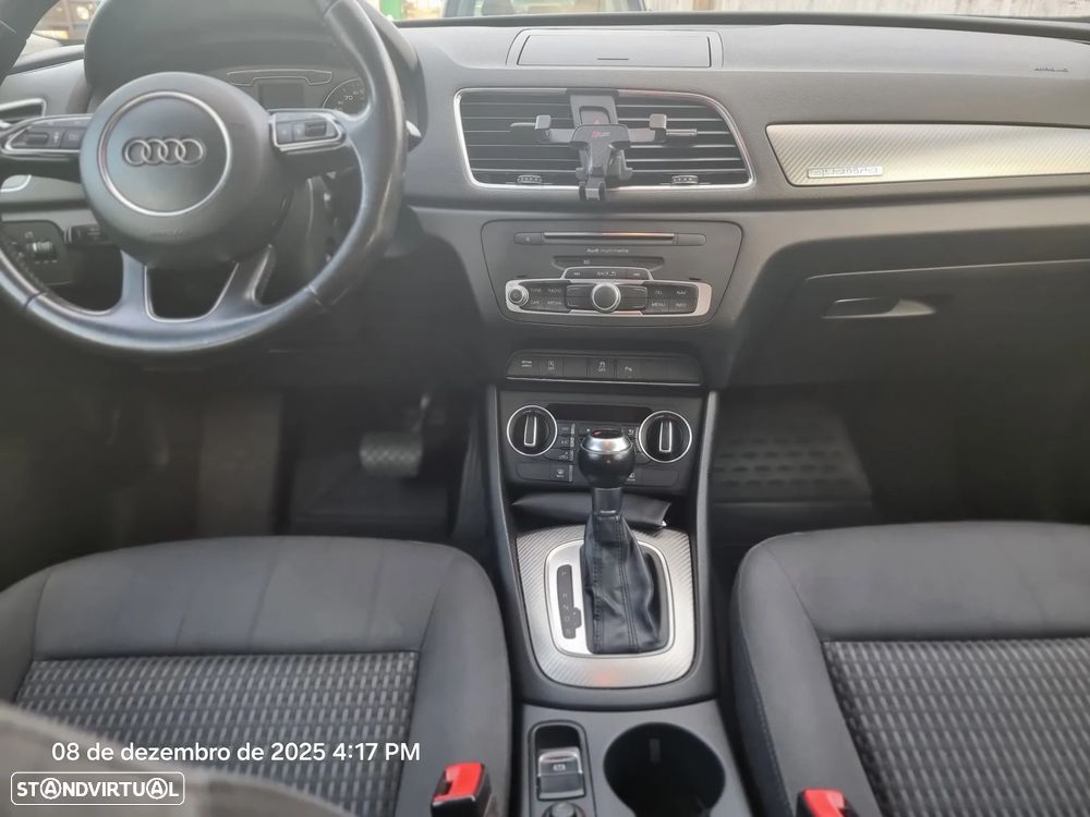 Audi Q3 2.0 TDI S-line S tronic - 8