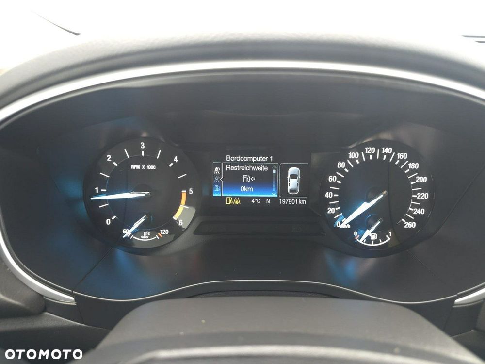 Ford Mondeo - 20